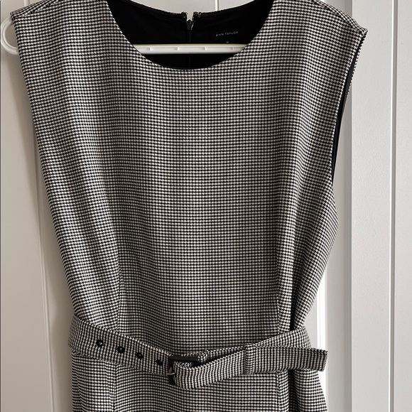 Ann Taylor Black and Gray Maxi Dress with Belt - Picture 2 of 2